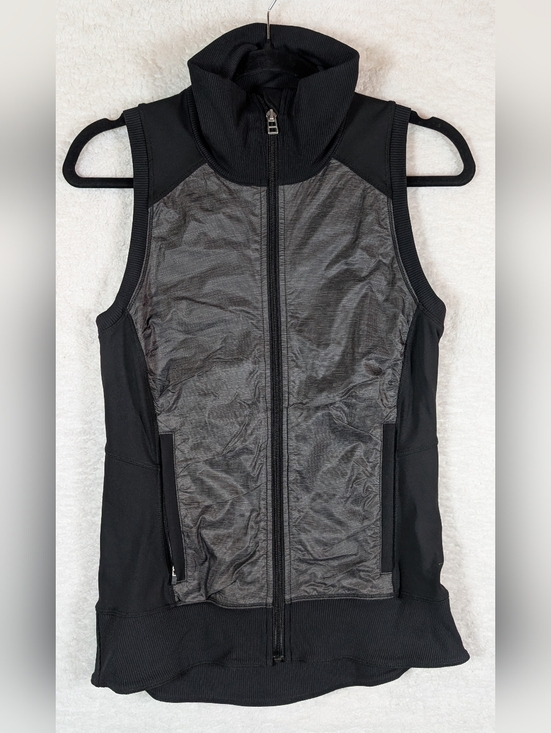 ALO Yoga | Jackets & Coats | 354alo Black Sleeveless Zip Front Active ...